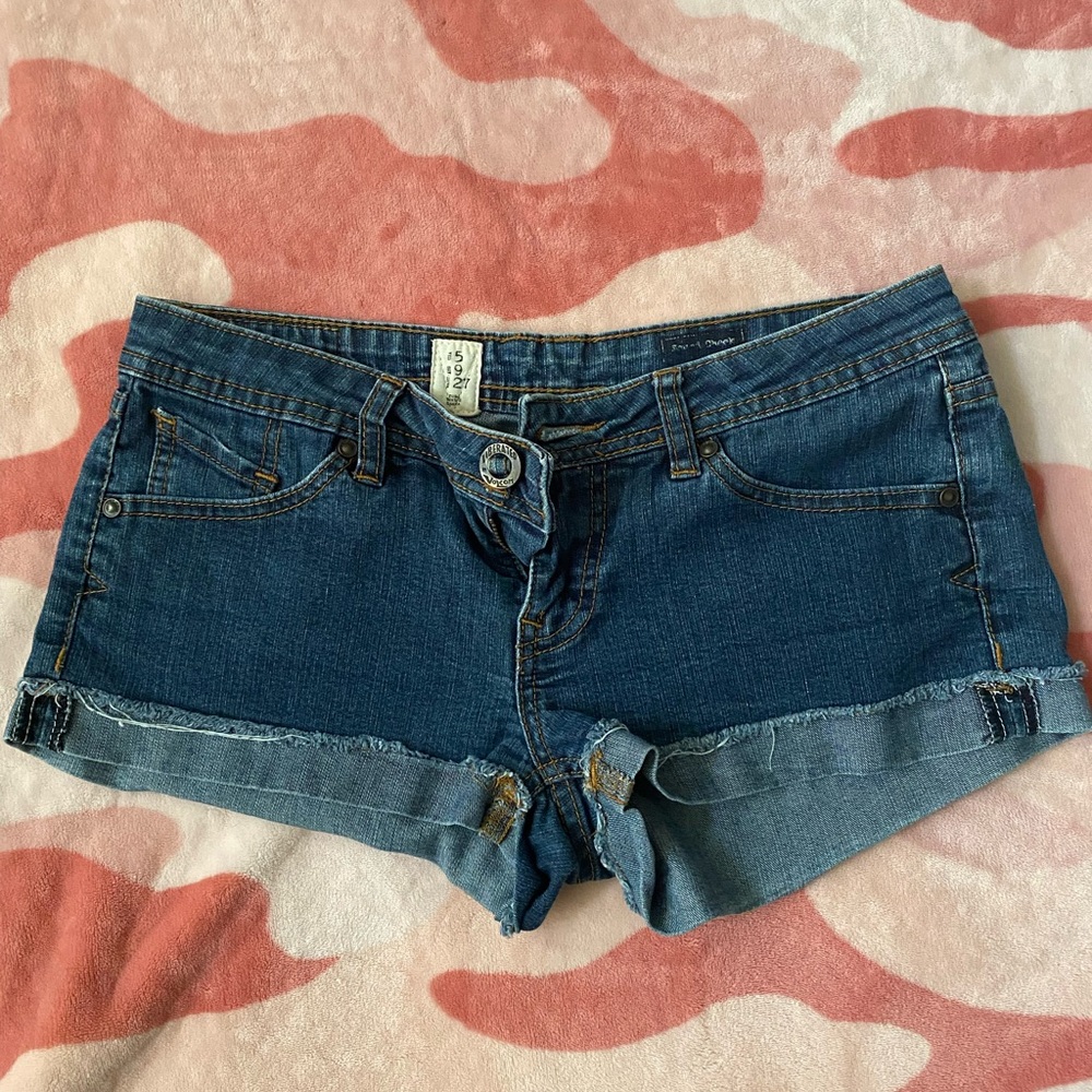 Volcom Blue Jean Shorts Classic Cut-Off Style